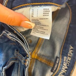 Selling these size 2 American Eagle jeans I can no loner fit them